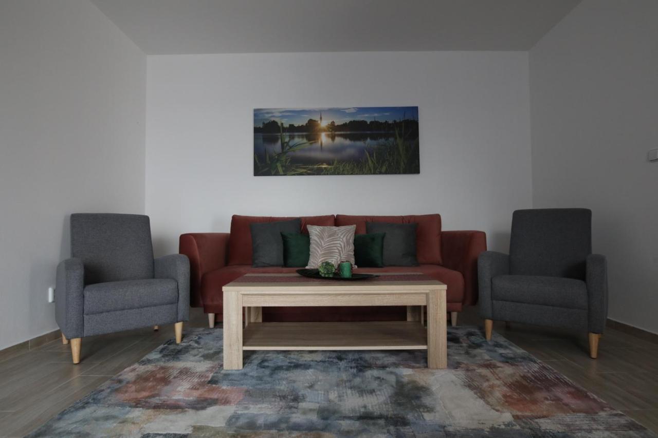 Apartmany Allis 伏尔塔瓦河畔利普诺 外观 照片